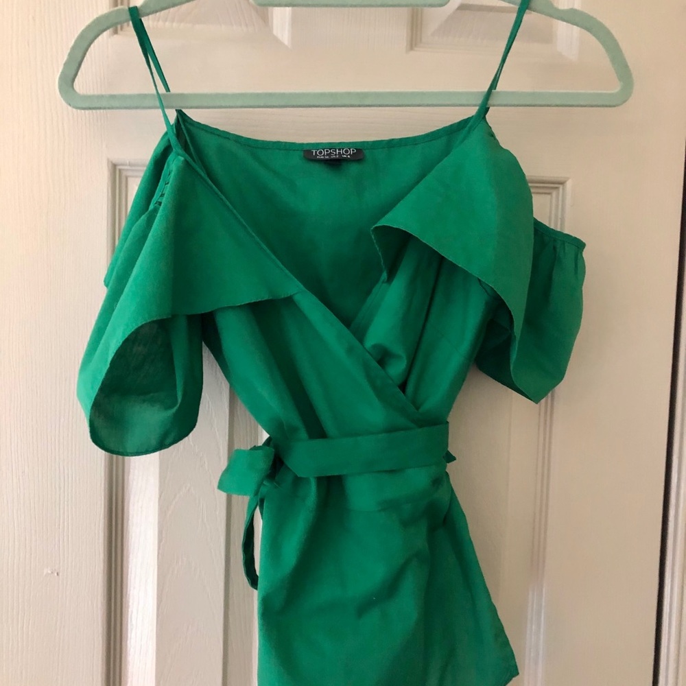 Top Shop Ruffle Cold Shoulder Wrap Top size 2 - Picture 6 of 7